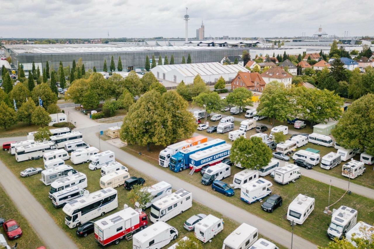 Hannover Messe Camp Экстерьер фото